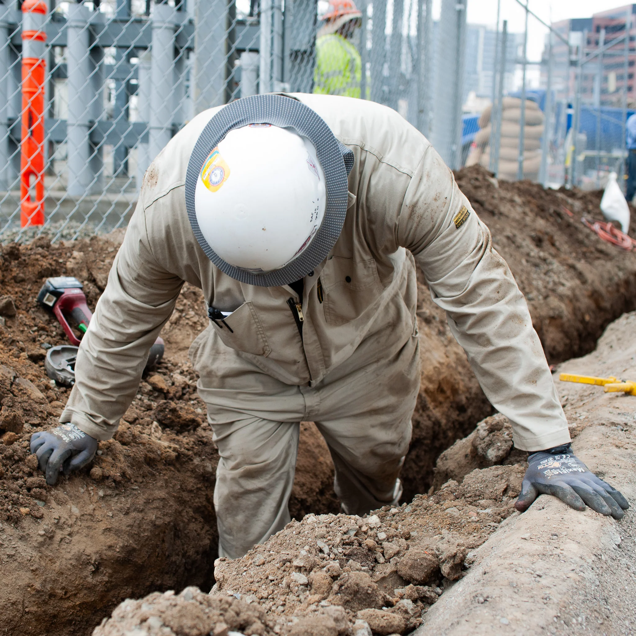 Flame Resistant Featherweight Beige Coveralls - Image 8