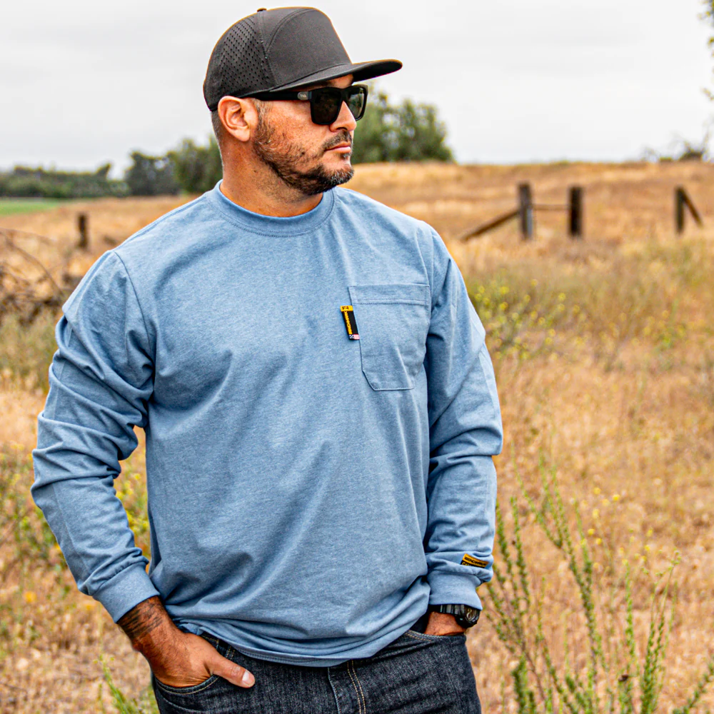Men's Lightweight Long Sleeve FR T-Shirt - Image 3